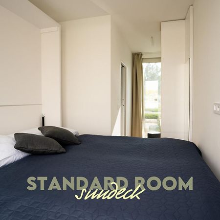 Sundeck Botel - Party Boat Bratislava Ngoại thất bức ảnh